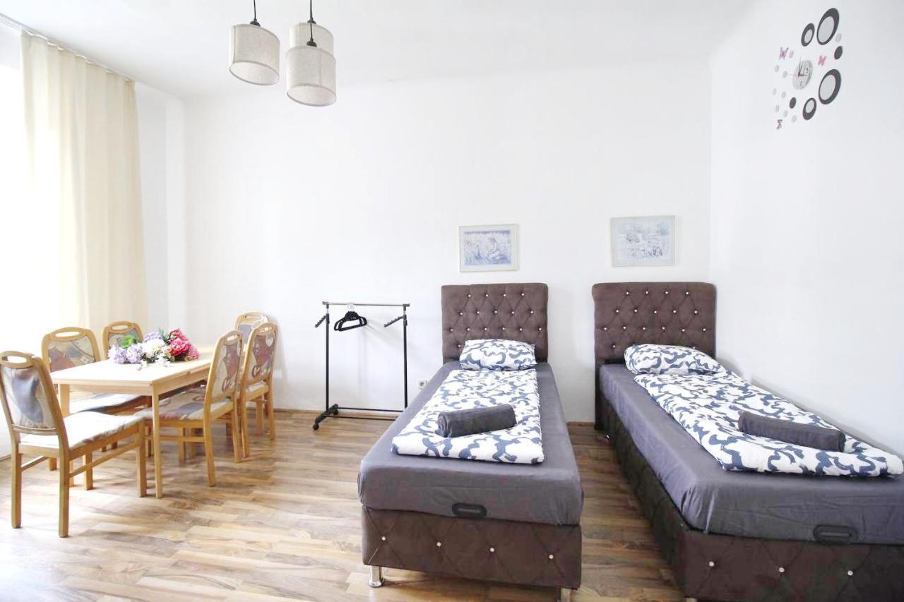 Comfortable Rooms Near Schoenbrunn Palace Hl Vienna Esterno foto