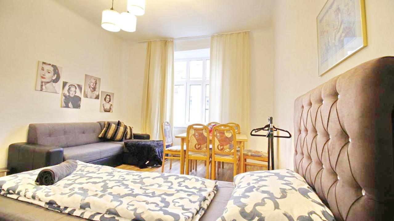 Comfortable Rooms Near Schoenbrunn Palace Hl Vienna Esterno foto