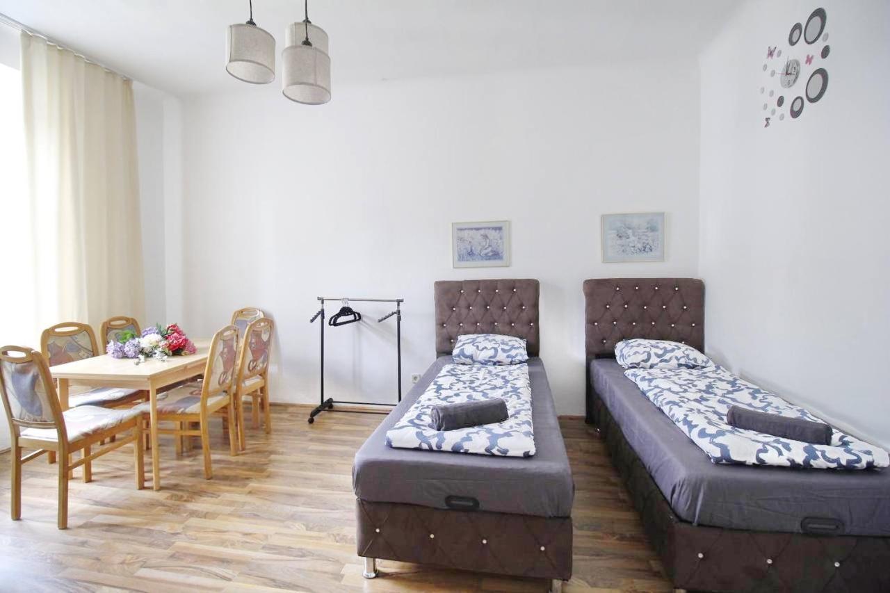 Comfortable Rooms Near Schoenbrunn Palace Hl Vienna Esterno foto