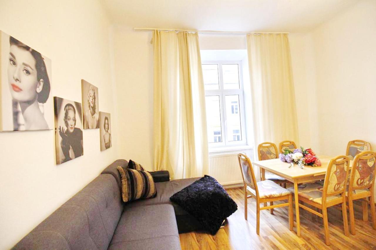 Comfortable Rooms Near Schoenbrunn Palace Hl Vienna Esterno foto